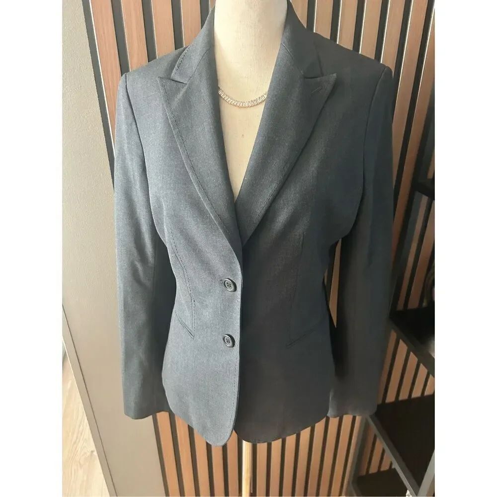 The limited dark blue blazer office wear blazer classy size 4